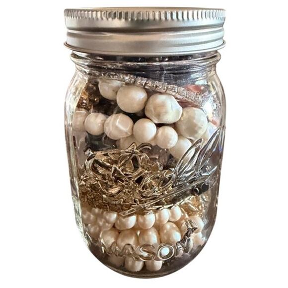 Classic Glamour Mystery Jewelry Jar - Picture 1 of 7